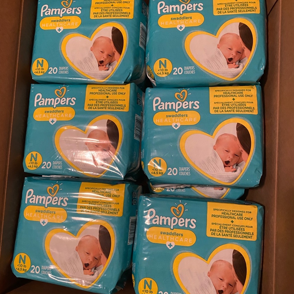 Newborn pampers swaddlers diapers